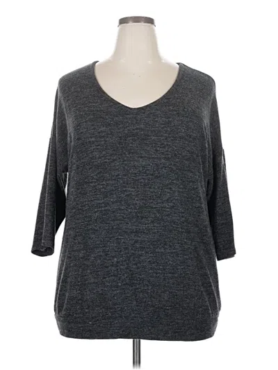 Pre-owned Torrid 3/4 Sleeve T-shirt In Gray