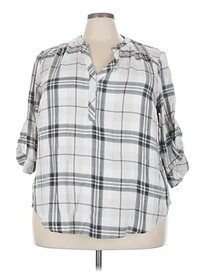 Pre-owned Torrid 3/4 Sleeve T-shirt In Gray