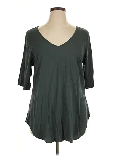 Pre-owned Torrid 3/4 Sleeve T-shirt In Green