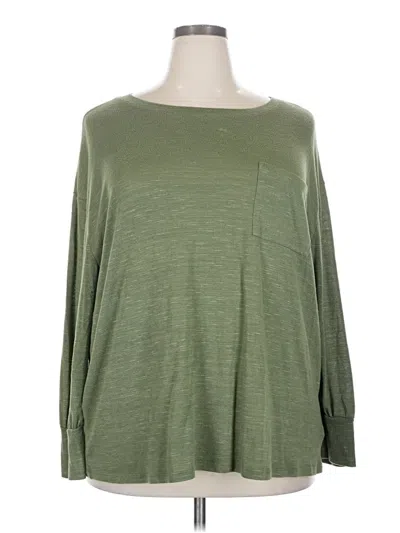 Pre-owned Torrid 3/4 Sleeve T-shirt In Green