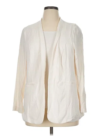 Pre-owned Torrid 3/4 Sleeve T-shirt In Ivory