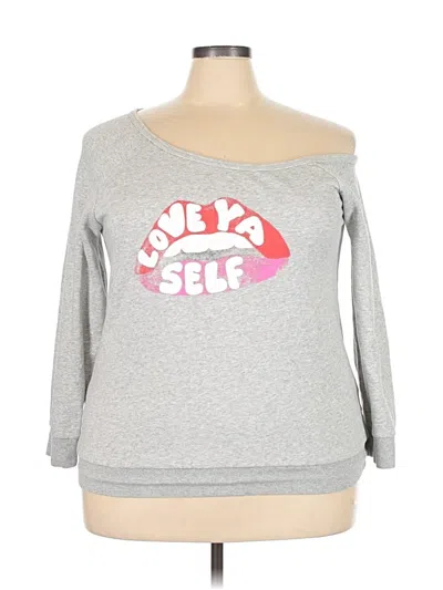 Pre-owned Torrid 3/4 Sleeve T-shirt In Silver