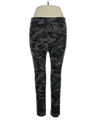 Pre-owned Torrid Active Pants In Black