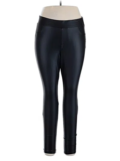 Pre-owned Torrid Active Pants In Black