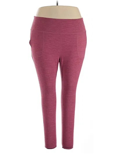 Pre-owned Torrid Active Pants In Burgundy