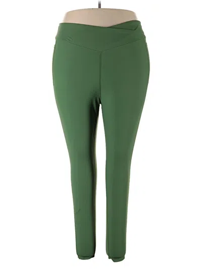 Pre-owned Torrid Active Pants In Green