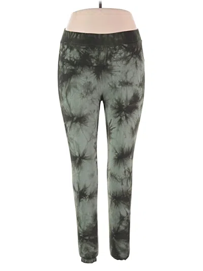 Pre-owned Torrid Active Pants In Green