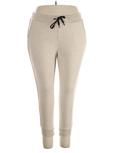 Pre-owned Torrid Active Pants In Ivory