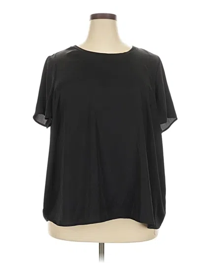 Pre-owned Torrid Active T-shirt In Black