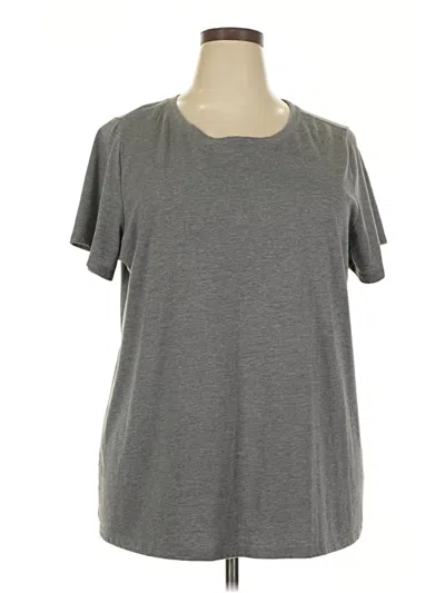 Pre-owned Torrid Active T-shirt In Gray
