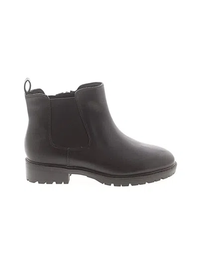 Pre-owned Torrid Ankle Boots In Black