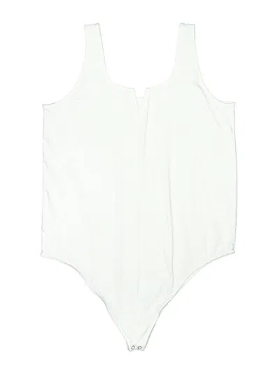 Pre-owned Torrid Bodysuit In White