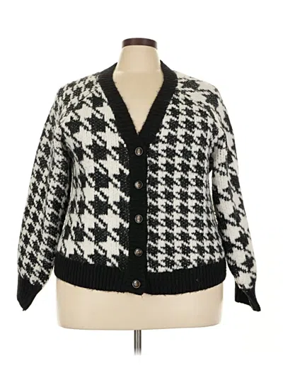 Pre-owned Torrid Cardigan Sweater In Black