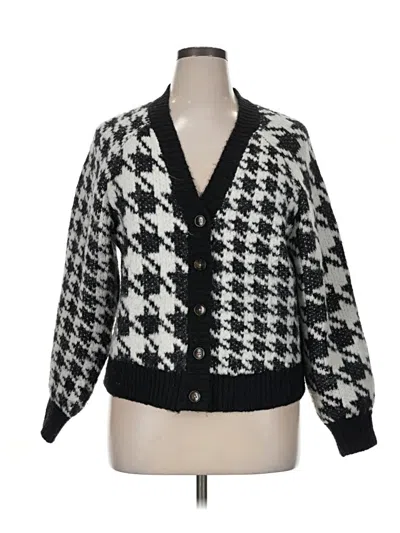 Pre-owned Torrid Cardigan Sweater In Black