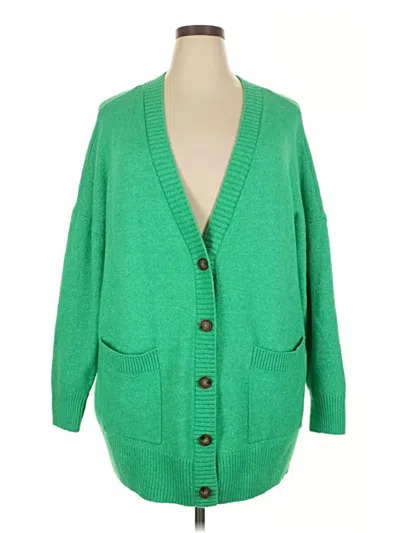Pre-owned Torrid Cardigan Sweater In Green