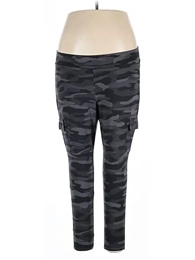 Pre-owned Torrid Cargo Pants In Gray