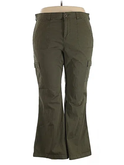 Pre-owned Torrid Cargo Pants In Green