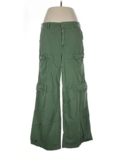 Pre-owned Torrid Cargo Pants In Green