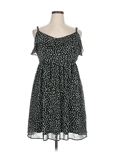 Pre-owned Torrid Casual Dress In Black