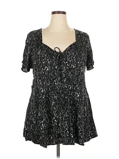 Pre-owned Torrid Casual Dress In Black