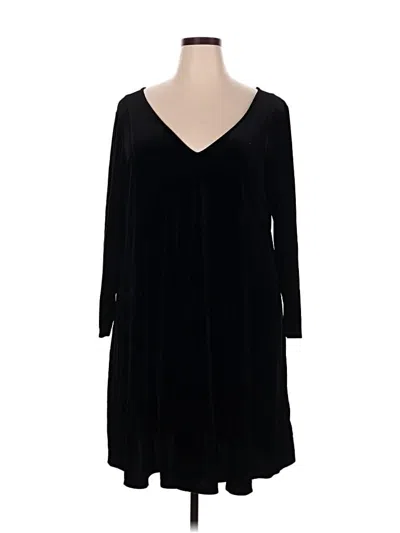 Pre-owned Torrid Casual Dress In Black