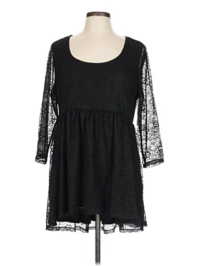 Pre-owned Torrid Casual Dress In Black