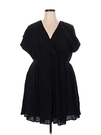 Pre-owned Torrid Casual Dress In Black