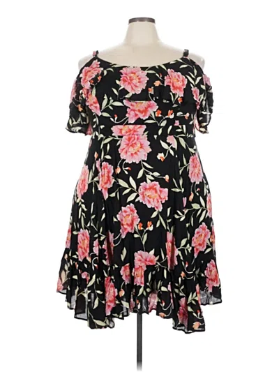 Pre-owned Torrid Casual Dress In Black