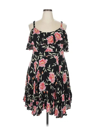 Pre-owned Torrid Casual Dress In Black