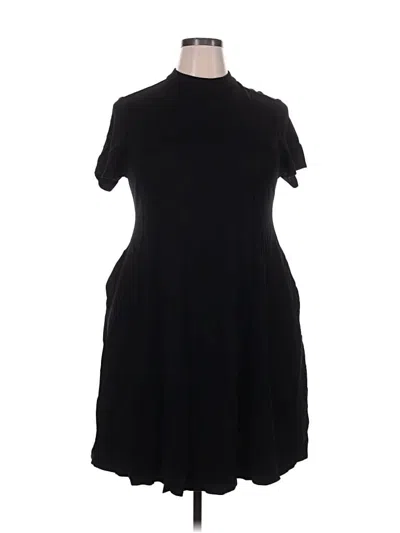 Pre-owned Torrid Casual Dress In Black