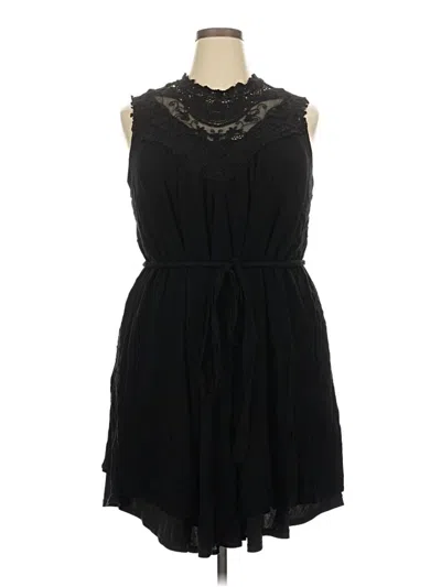 Pre-owned Torrid Casual Dress In Black