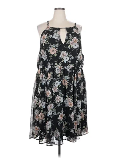 Pre-owned Torrid Casual Dress In Black