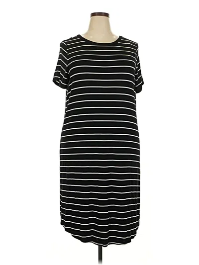 Pre-owned Torrid Casual Dress In Black