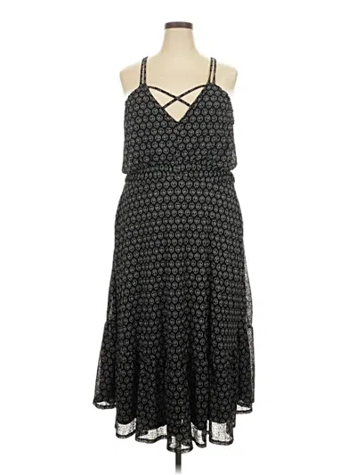 Pre-owned Torrid Casual Dress In Black