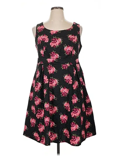 Pre-owned Torrid Casual Dress In Black