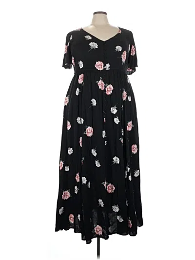 Pre-owned Torrid Casual Dress In Black