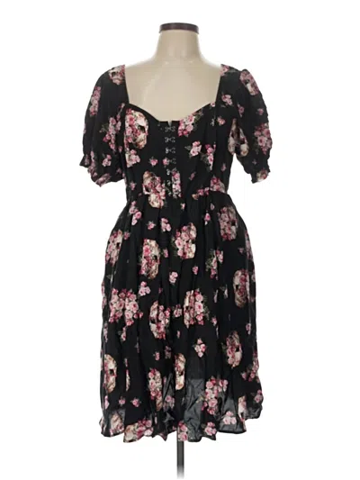 Pre-owned Torrid Casual Dress In Black