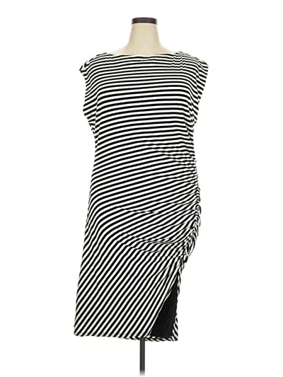Pre-owned Torrid Casual Dress In Black
