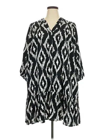 Pre-owned Torrid Casual Dress In Black