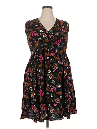 Pre-owned Torrid Casual Dress In Black