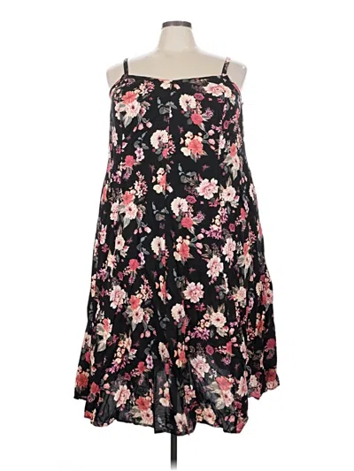 Pre-owned Torrid Casual Dress In Black
