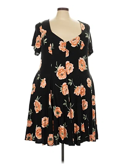 Pre-owned Torrid Casual Dress In Black