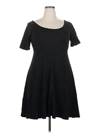 Pre-owned Torrid Casual Dress In Black