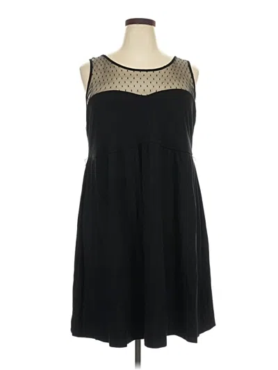 Pre-owned Torrid Casual Dress In Black