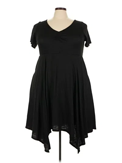 Pre-owned Torrid Casual Dress In Black
