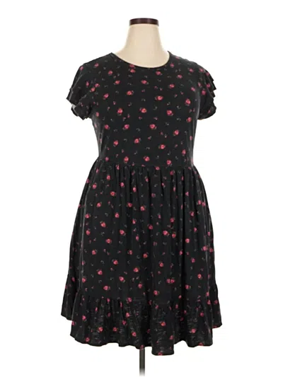 Pre-owned Torrid Casual Dress In Black
