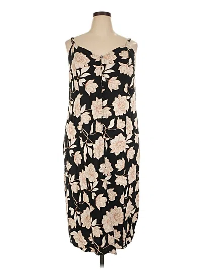 Pre-owned Torrid Casual Dress In Black