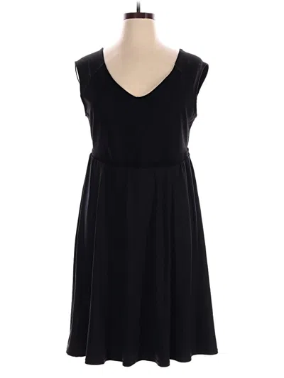 Pre-owned Torrid Casual Dress In Black