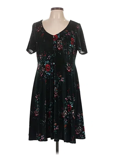 Pre-owned Torrid Casual Dress In Black