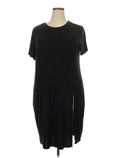 Pre-owned Torrid Casual Dress In Black